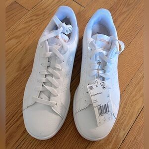 Brand New Women’s Adidas Advantage Sneaker